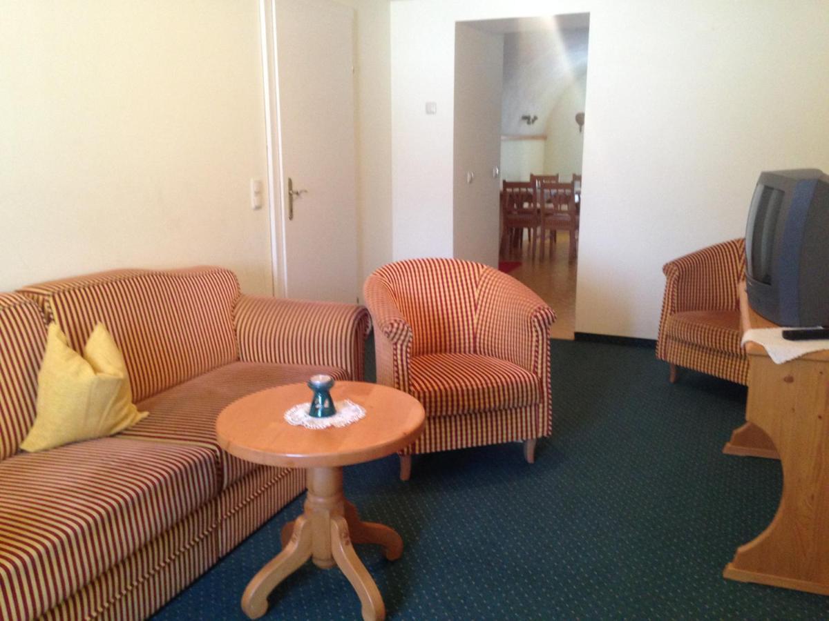 Appartements Im Forsthaus Strobl Esterno foto